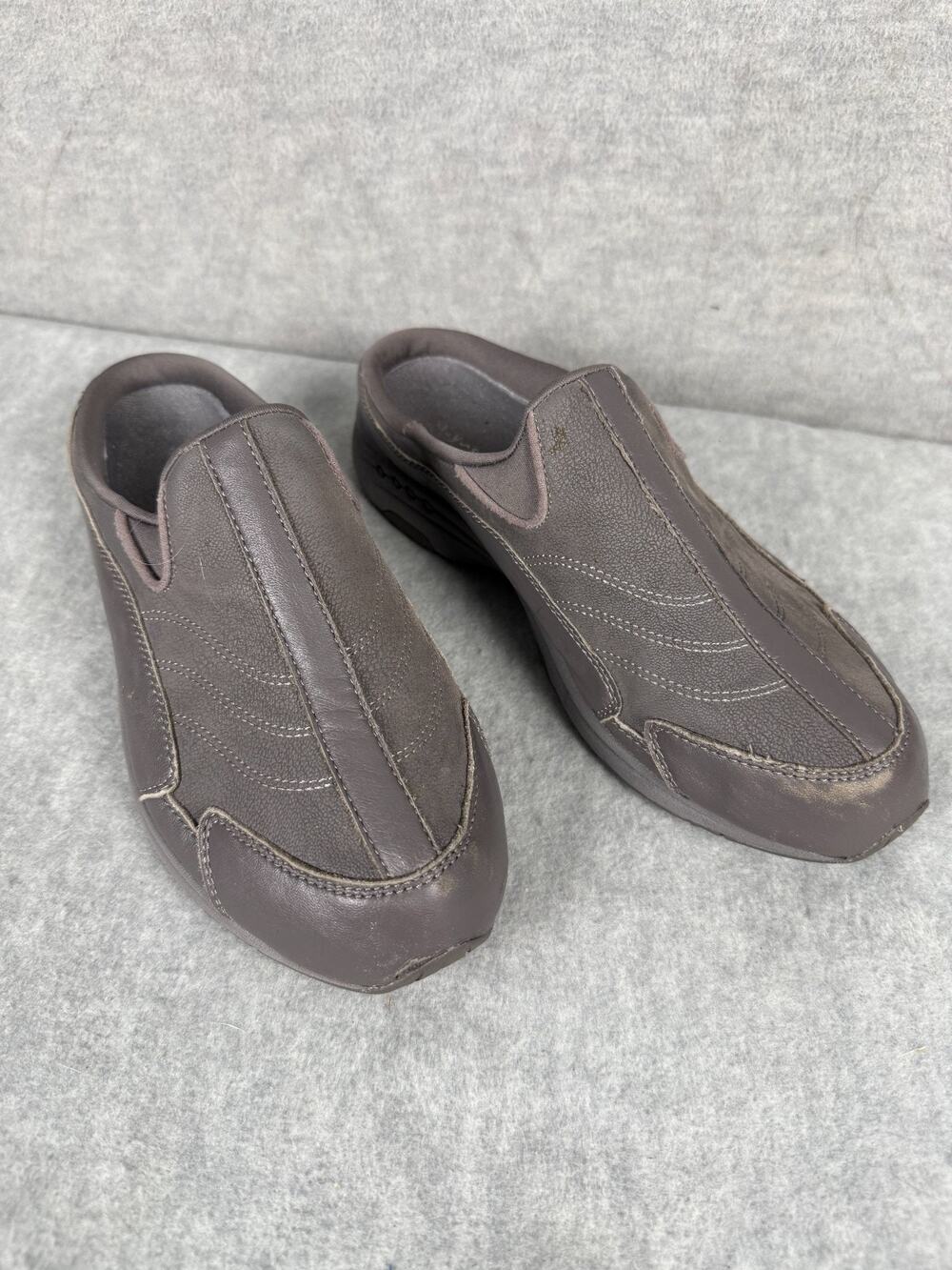 Easy Spirit Women's 9 M Traveltime 234 Gray Leather Clogs Mules Comfort Shoes